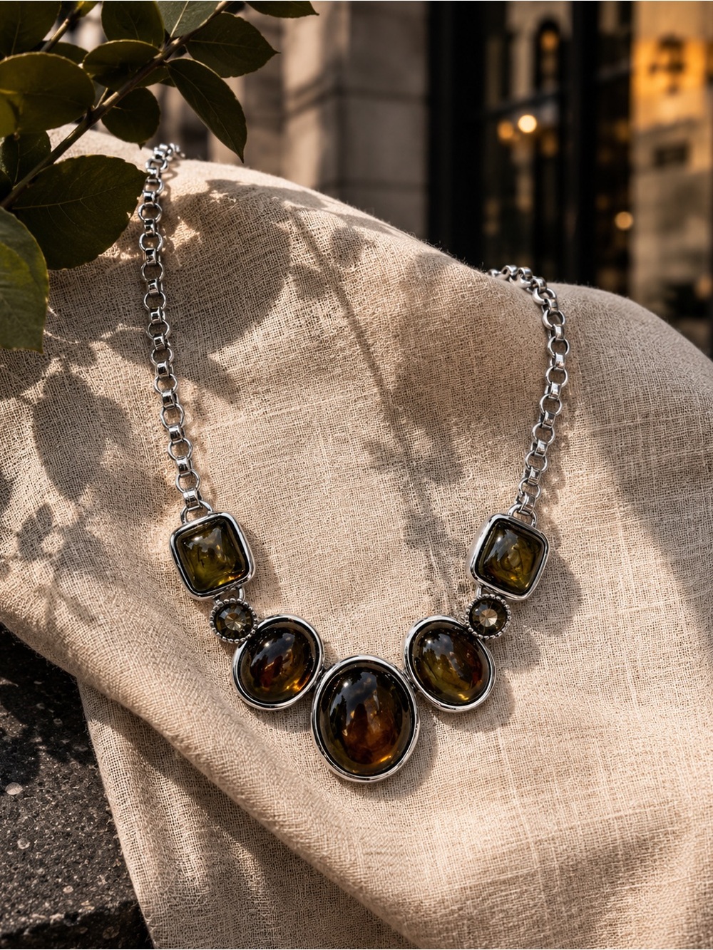 🆕Silver Amber Statement Necklace - Grey